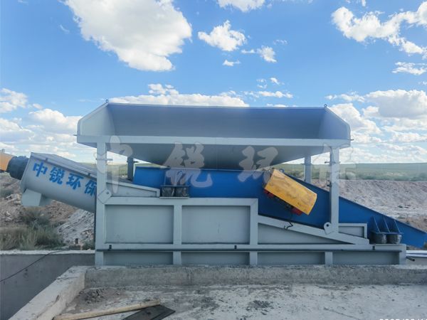 沙石分離機(jī)對(duì)商砼攪拌站有哪些重要性作用